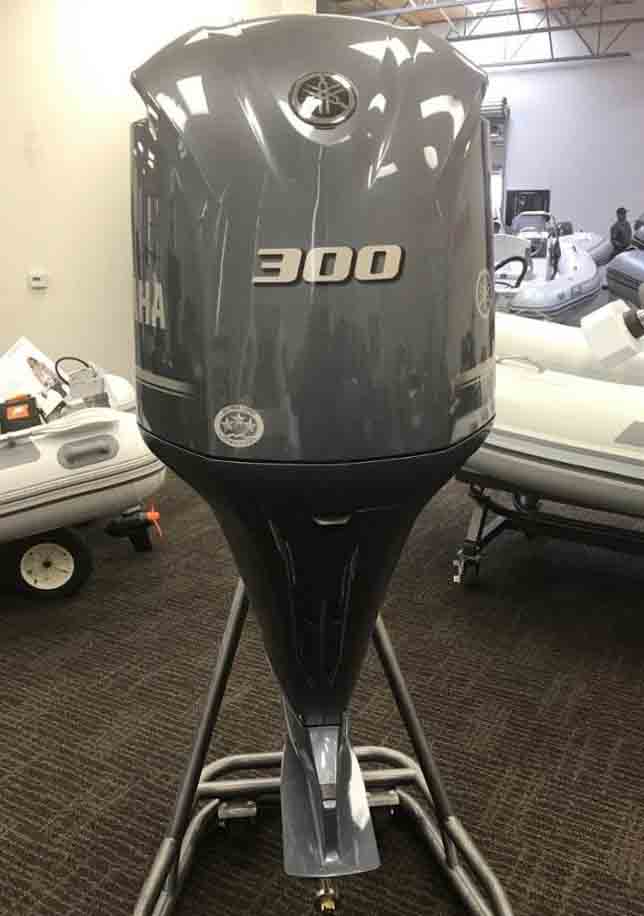Yamaha 300 outboard2021 4 stroke boat motor for sale