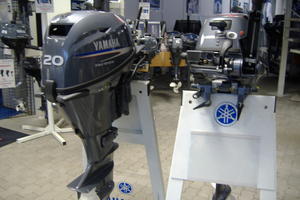 New Suzuki Yamaha outboard motors sale For Singapore - Click Image to Close