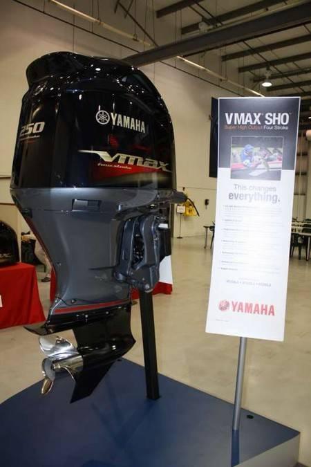 Yamaha 2 stroke 2023 outboard motors for sale-short shaft